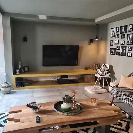Grand Loft Avec Piscine Aux Portes Des Cevennes *