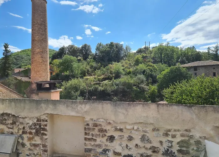 Grand Loft Avec Piscine Aux Portes Des Cevennes Cendras